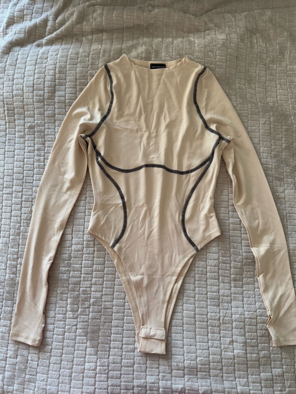 Contrast-Stitched Long Sleeve Bodysuit — Cream